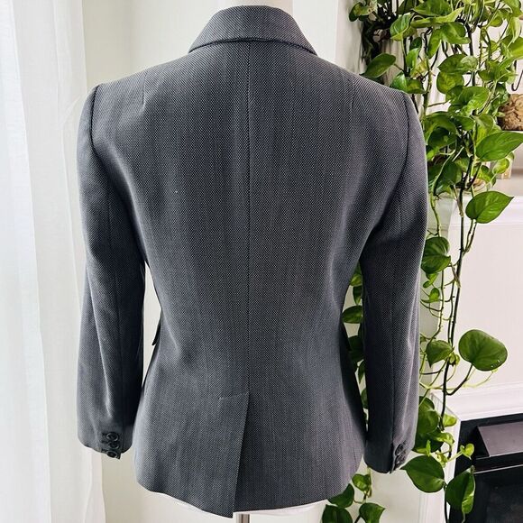 Talbots Charcoal Gray Single Button Wool Blend Womens Blazer Size 2 - Picture 7 of 9